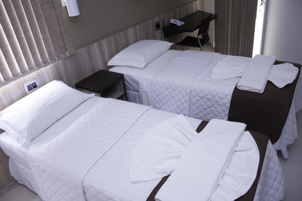 Hotel Domus 이타비라 외부 사진